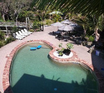 Anchorage Beachfront Island Resort - Accommodation Noosa 2