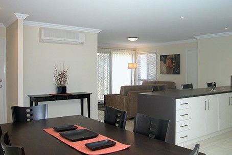 Annand Mews Serviced Apartments - Accommodation Noosa 2