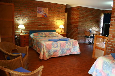 Wondai Colonial Motel And Restaurant - Accommodation Noosa 1