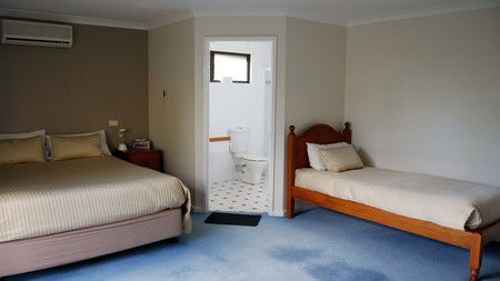 Martin Fields Beach Retreat - Accommodation Noosa 3