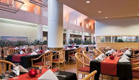 Doubletree By Hilton Alice Springs - Accommodation Noosa 1