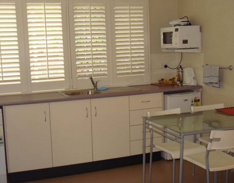 Brisbane Street Studios - Accommodation Noosa 3