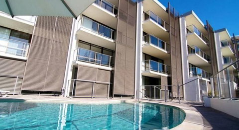 Merrima Court Holidays - Accommodation Noosa 9