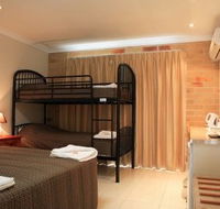 Emerald Central Palms Motel - Accommodation Noosa