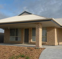 Bay Breeze on Brownlow - Accommodation Noosa