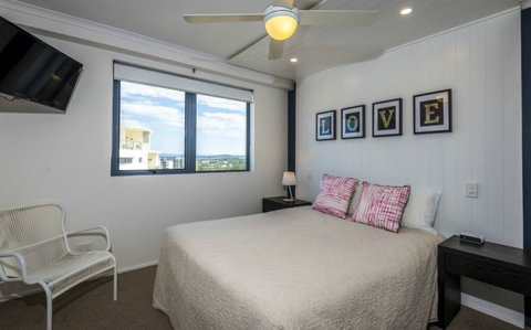 Centrepoint Holiday Apartments Caloundra - Accommodation Noosa 2