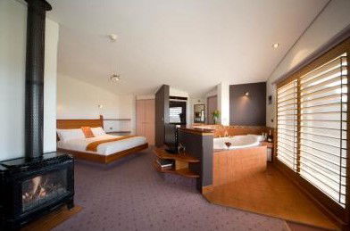 Eagle View Escape - Accommodation Noosa 1