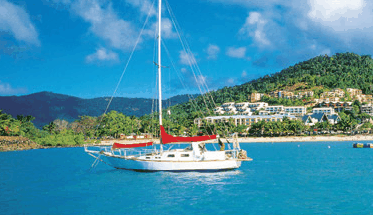 Airlie Waterfront Backpackers - Accommodation Noosa