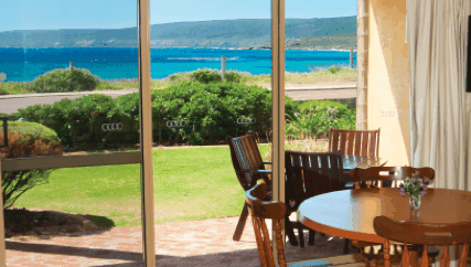 Canal Rocks Beachfront Apartments - thumb 2