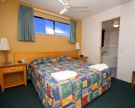 Caribbean Resort - Accommodation Noosa 0