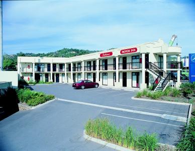 Jacksons Motor Inn - Accommodation Noosa 3