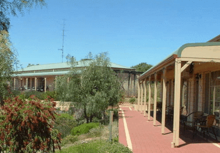 Bayleaf Rural Getaway - Accommodation Noosa 0