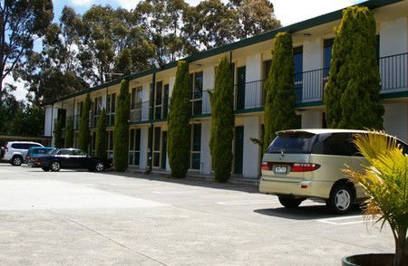 Mulgrave Court Motor Inn - Accommodation Noosa 0