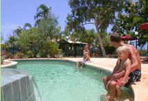 Cocos Beach Bungalows - Accommodation Noosa 2