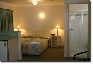 Earls Court Motor Inn - Accommodation Noosa 3