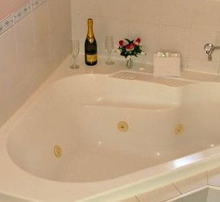 Forster Palms Motel - Accommodation Noosa 1