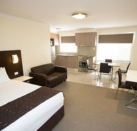 Country Comfort Premier Motel - Accommodation Noosa