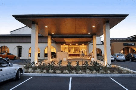 Quality Hotel Mermaid Waters - Accommodation Noosa