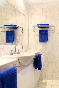 Best Western Cathedral Motor Inn - Accommodation Noosa 2