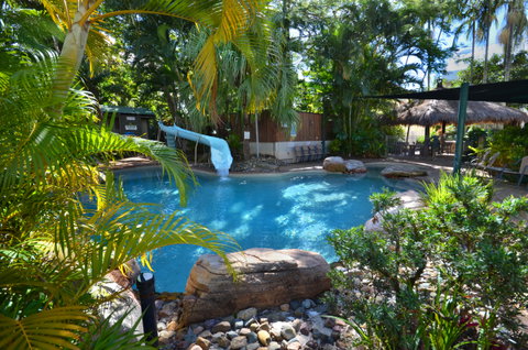 Raintrees Resort - Accommodation Noosa 2