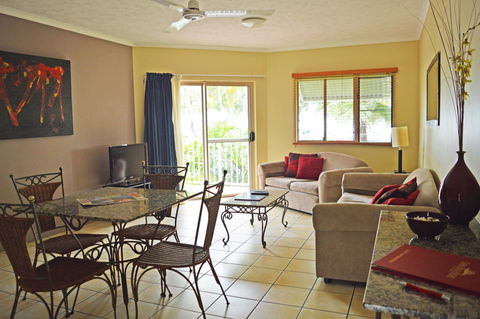 Cairns Beach Resort - Accommodation Noosa 12