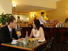 Hotel Watermark Brisbane - Accommodation Noosa 0