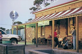 Prairie Hotel - Accommodation Noosa 0