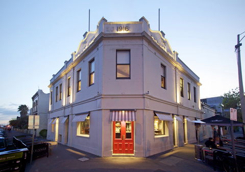 The Exchange Hotel - Accommodation Noosa 0