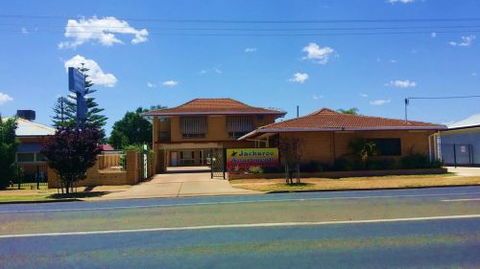 Jackaroo Apartments - Accommodation Noosa 0