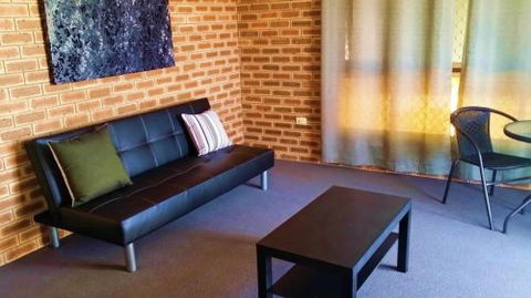 Jackaroo Apartments - Accommodation Noosa 2