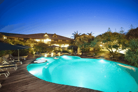Beach Hotel Resort - Accommodation Noosa
