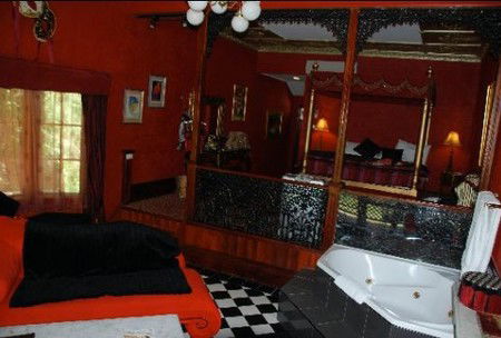 Casuarina Country Inn - Accommodation Noosa 0