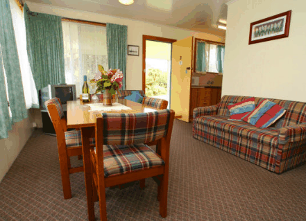 Sharonlee Strahan Villas - Accommodation Noosa 1