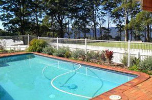 Aaronlee Retreat - Accommodation Noosa 2