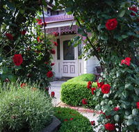 Bed and Breakfast at Stephanie's - Accommodation Noosa