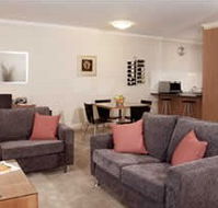 Ringwood Royale Apartment Hotel - Accommodation Noosa