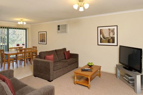 Apartments @ Mount Waverley - Accommodation Noosa 0