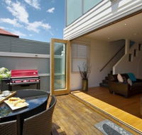City Breeze - Stay Innercity - Accommodation Noosa