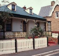 Barton Cottage - Accommodation Noosa