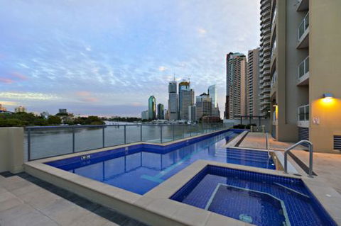 Astra Apartments Brisbane CBD - Accommodation Noosa 0
