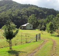 Eighteen Mile Cottage and Homestead - Accommodation Noosa
