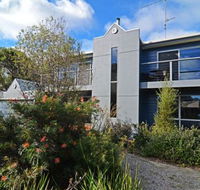 Barrakee Beach House - Accommodation Noosa