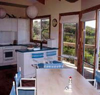 Island Beach House - Accommodation Noosa