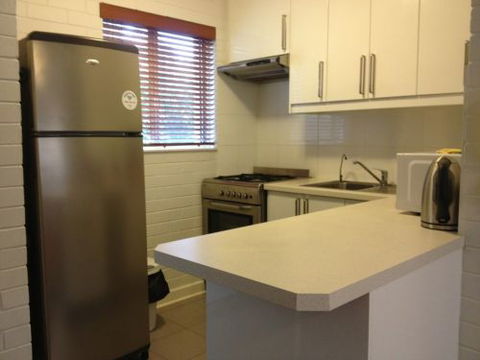 Staywest Apartments - Accommodation Noosa 3