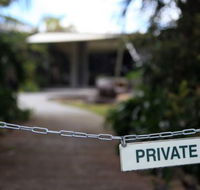 ArtHOUSE Beachfront Accommodation - Accommodation Noosa