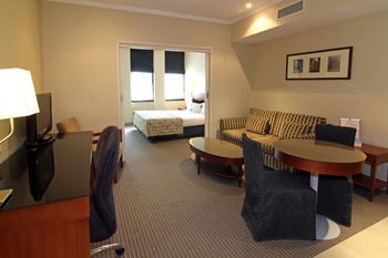 Quality Hotel Batman's Hill On Collins - Accommodation Noosa 11