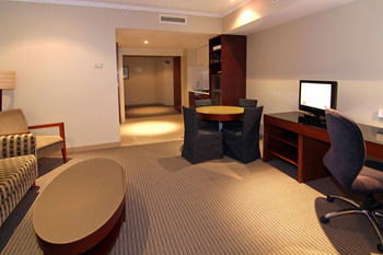 Quality Hotel Batman's Hill On Collins - Accommodation Noosa 13