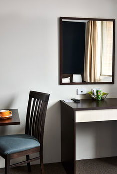 175 (formerly Wesley Lodge) - Accommodation Noosa 7