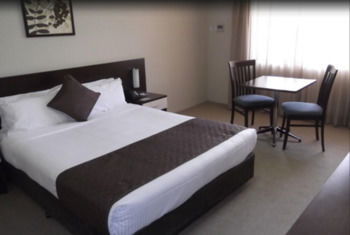 175 (formerly Wesley Lodge) - Accommodation Noosa 17
