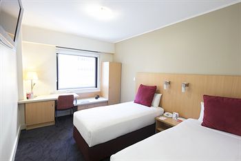 Ibis Sydney World Square - Accommodation Noosa 2